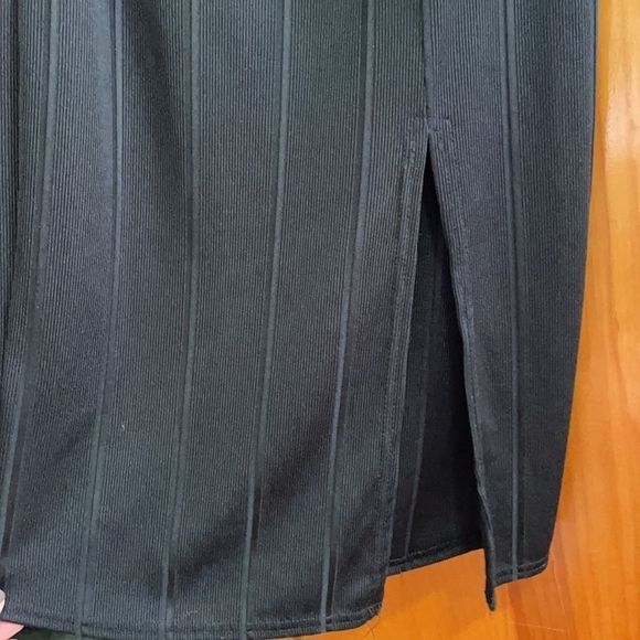 BCBGeneration Midi Dress - Picture 6 of 6